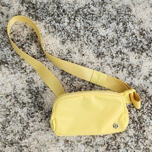 Lululemon belt bag